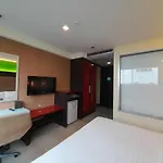 Orion Rooms Sukhumvit 18