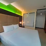 Orion Rooms Sukhumvit 18