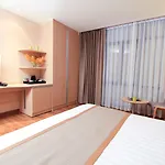 Petals Inn