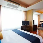 The Duchess Hotel