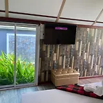 Kurina Hotel (Adults Only)