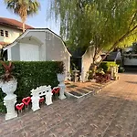 Kurina Hotel (Adults Only)