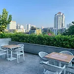 Vivi Avenue Thonglor