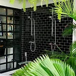 Beautiful 5 Story Family House