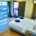 Visiting Card Hotel & Resort