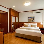 Schloss At Thonglor