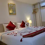 Baron Residence Bangkok