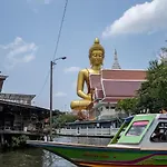 Arpo Pool Villa Riverside Bangkok