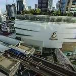 Bts Phrom Phomg /Sukhumvit Road