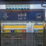 Roomquest It Square Don Mueang Airport