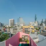 Elixir Hostel Bangkok