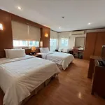 Jhouse Thonglor