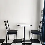 Noir Cafe And Hostel Chinatown Bangkok