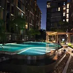 Condo Pool Access Rama4 Rd.