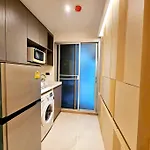 Condo Pool Access Rama4 Rd.