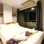 L Hotel
