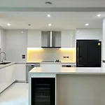 Gm Residence