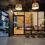 Youyen Hostel
