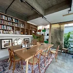 Yolo Bangkok Boutique Hotel
