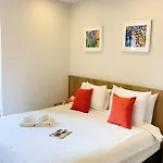 Casa Luxe Hotel&Resident