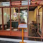Canal View Lo-Ha Guest House, Contactless Check-In
