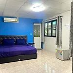 U&D Guest House