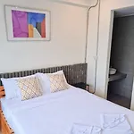 Haus Sathorn 11 Bed&Breakfast
