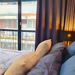 Meemaw\'S House Hostel