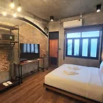 House Of Machine Boutique Hotel