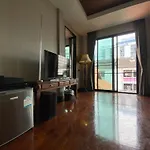 Yotaka Bangkok Hotel