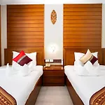 Baan Sukhumvit Soi 18