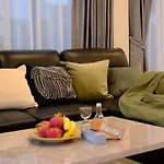 Cheri\'S Homestay现代两层独栋别墅，4卧4卫，3日送接机1周接送机,近mega邦纳