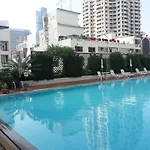 Panoramic City View Room At Silom