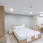 Siam Privi Hotel