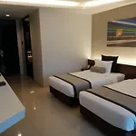 Nine Forty One Hotel