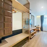 Phra Nakhon Poshtel