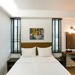 Kitzio House Hotel Huai Kwang