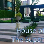 House Of Us, The Superhero
