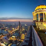 Iconic Skyline, Big Apartment, Great Location