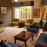 Sawasdee Sukhumvit Inn