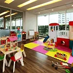 Ivy Thonglor 55