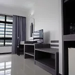 Pinnacle Lumpinee Park Hotel