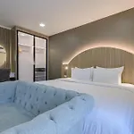 Shewin De Bangkok