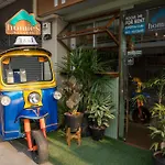 Homies Ratchada Hotel