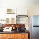Chezmoi Bangkok Sukhumvit 26 Private Executive Residence 444