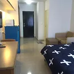 Savi Rooms Premium Studio Near Bkkpiyavet Hospital Near Most Famous Pubs