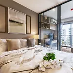 Blossom Sathorn By Plearn