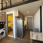 Sukhumvit 87 游泳池健身房 酒吧 餐厅 办公区等一体公寓