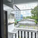Ze Residence Ram Intra