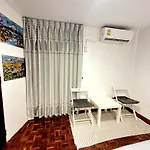 Home16 Hostel 16 Sukhumvit